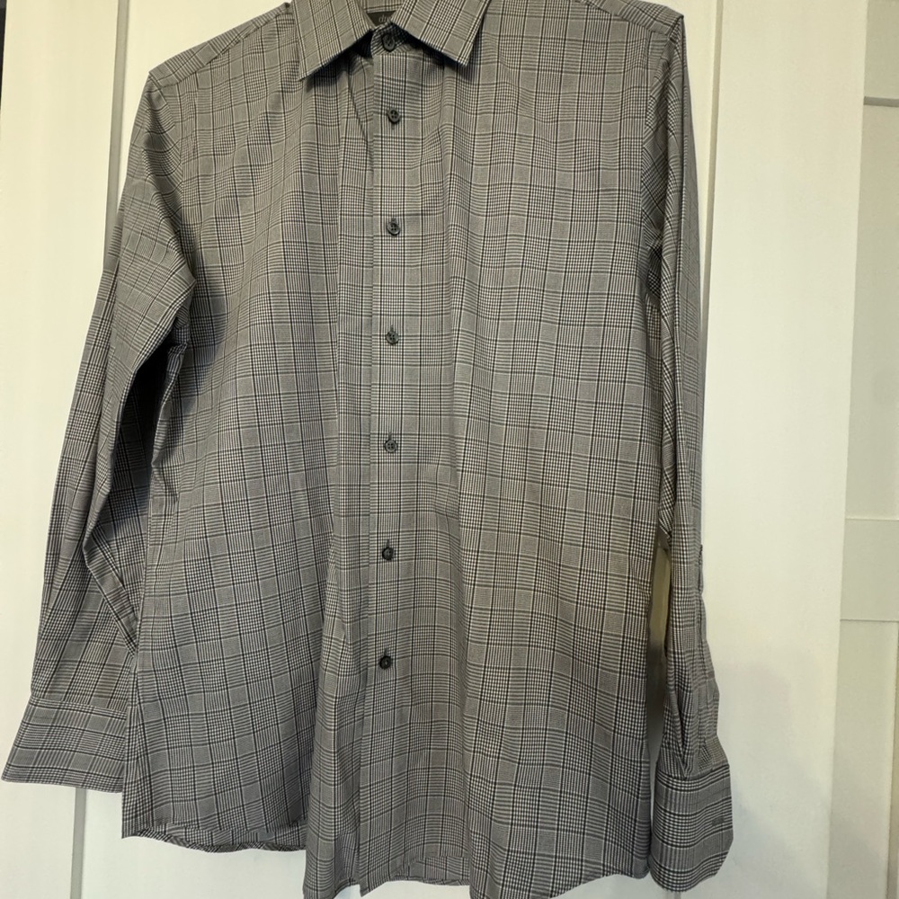 Nordstrom Rack Dress Shirt Gray Plaid traditional fit  14 1/2 32-33